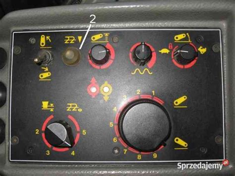 Schemat działania systemu EHR w ciągnikach Massey Ferguson
