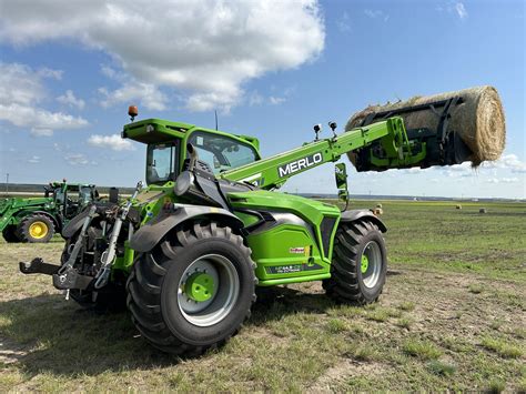 Photo of a Merlo Multifarmer telescopic tractor/loader
