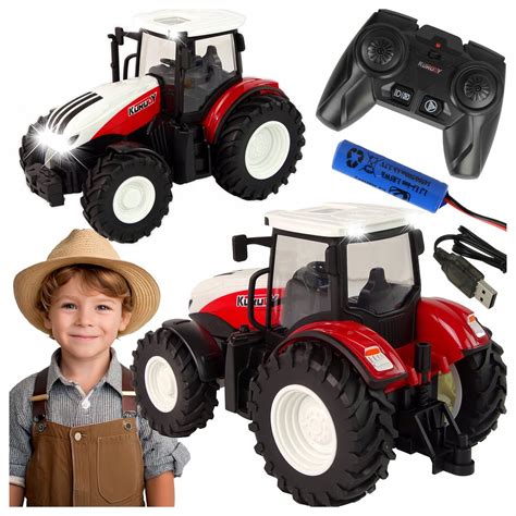 Zdalnie sterowany traktor z pługiem obrotowym