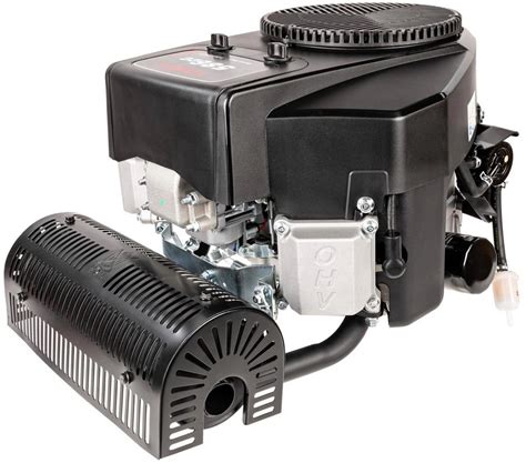 Zbliżenie na dwucylindrowy silnik Kawasaki V-twin pod maską traktorka ogrodowego