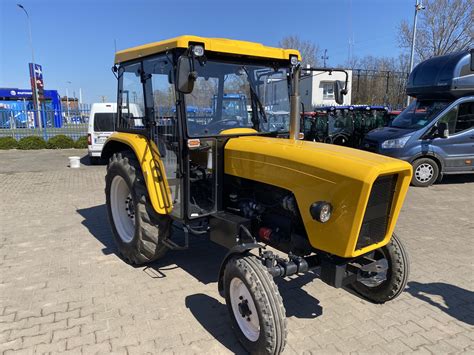 Zdjęcie nowego modelu Ursusa C-360