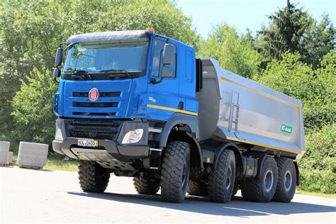Tatra Phoenix 8x8 w akcji