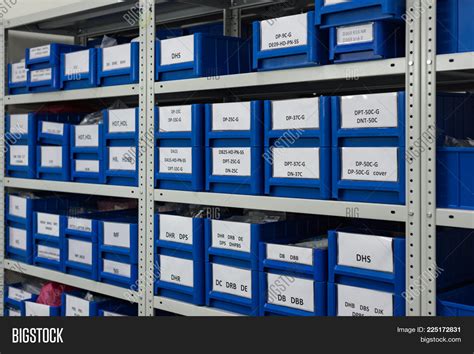 Photo of a well-organized spare parts warehouse