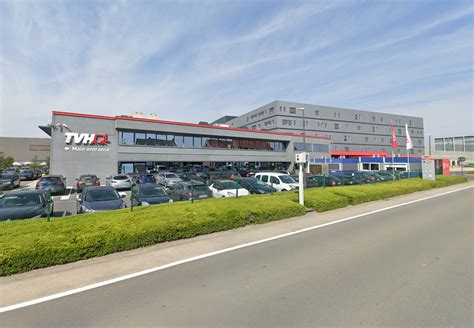 Infographics showing the growth of TVH Parts catalog with 24,500 new parts monthly
