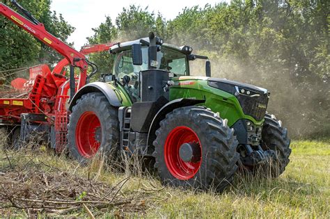 Schemat przedstawiający ruchome elementy ciągnika Fendt 1050 Vario