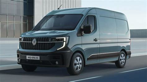 Photo of the current Renault Master, highlighting its modern design