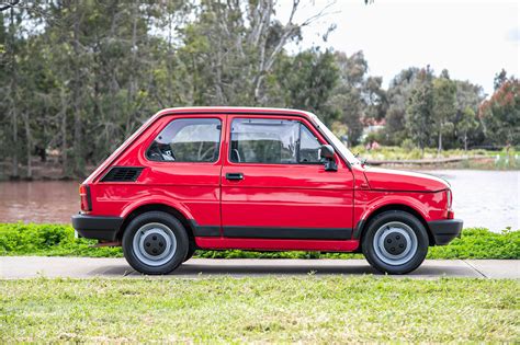 Zdjęcie FSM Niki w Australii w 1989 r.