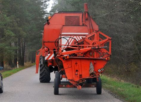 Schemat przedstawiający różnice między homologacją quada jako pojazd samochodowy inny a ciągnik rolniczy