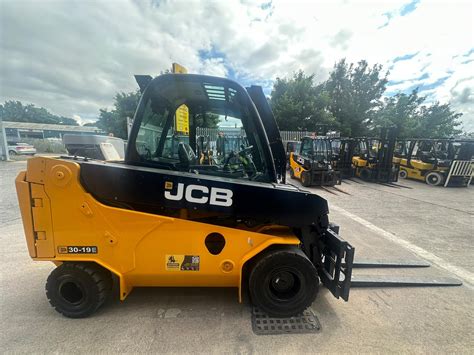 Zdjęcie wózka widłowego JCB TLT30 D w działaniu