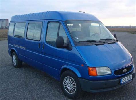 Ford Transit 5. generacji schemat lub rysunek