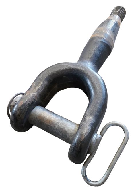 Zaczep holowniczy ciągnika z podłączoną instalacją pneumatyczną