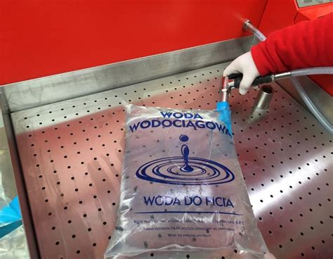 Paczkowarka do wody w worki Aquapack PF AP 2.3 w akcji
