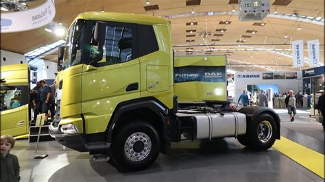 DAF XFC 530 4x2 z naczepą-wywrotką