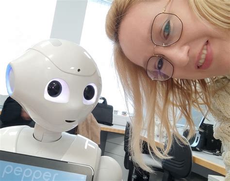 Czujniki bezpieczeństwa w robocie koszącym