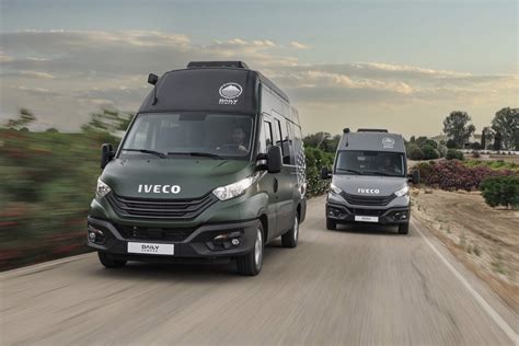 Zdjęcie przedstawiające różne warianty nadwozia IVECO Daily