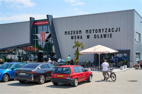 zdjęcie Lanz Bulldog D1666 z Muzeum Motoryzacji Wena w Oławie