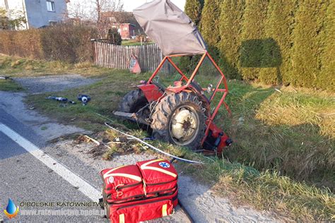 Miejsce wypadku z udziałem pijanego kierowcy i ciągnika rolniczego