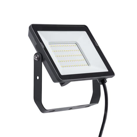 nowoczesne reflektory LED w pociągu