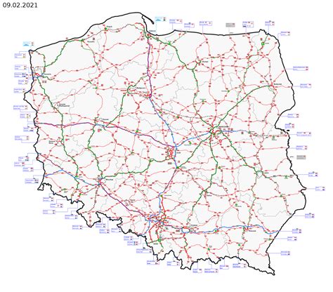 Mapa pola z precyzyjnie wyznaczonymi ścieżkami przejazdu ciągnika za pomocą GPS