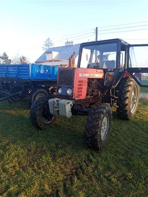 Ciągnik rolniczy po przeglądzie gotowy do pracy