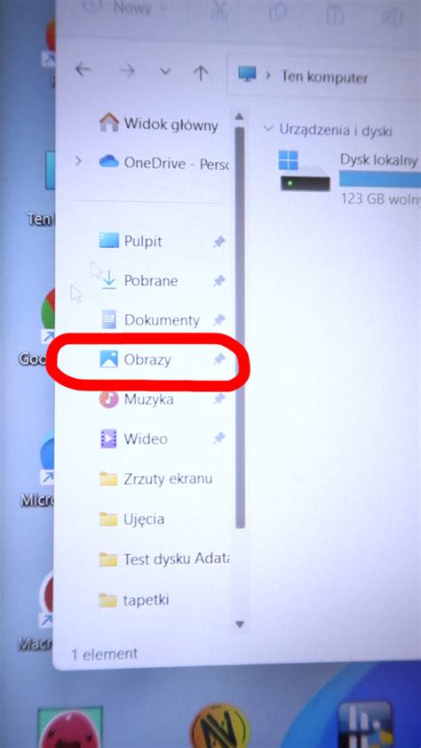 Zrzuty ekranu interfejsu aplikacji Drivvo