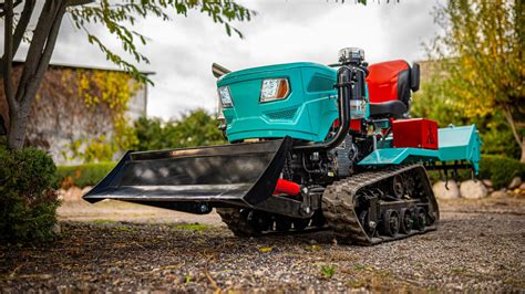 Przedwojenny traktor gąsienicowy Caterpillara