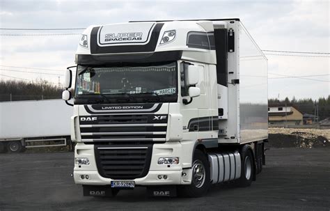 schemat kabiny DAF XF 105 Super Space Cab z wymiarami