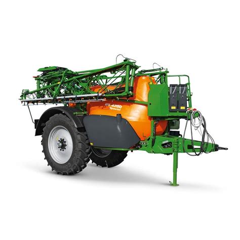 Opryskiwacz polowy Amazone UX 5200 w Farming Simulator 15 z wysuniętymi sekcjami wysięgnika