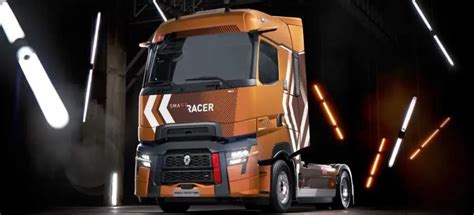 Infografika przedstawiająca kluczowe cechy techniczne Renault Gama K