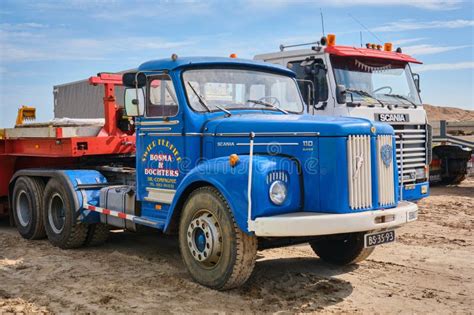 Zestawienie trzech ciężarówek z lat 60-tych i 70-tych: Scania 110 Super, MAN 16.320, Henschel F191