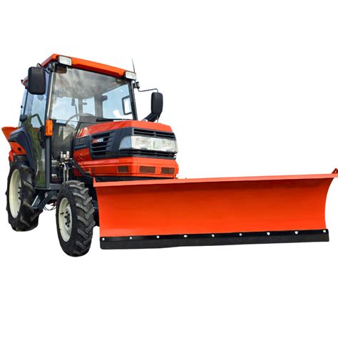 kompletny zestaw zimowy: traktor Kubota GL221D z pługiem i piaskarko-solarką